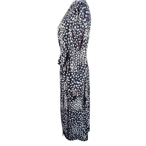 ANN TAYLOR Petite Floral Puff Sleeve Wrap Dress - Picture 4 of 13